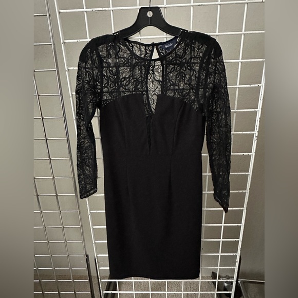 Sabie black dress with lace detail - Picture 5 of 7